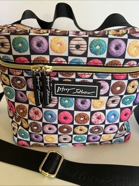 Betsey Johnson Donut Print Cooler / Lunch Bag
